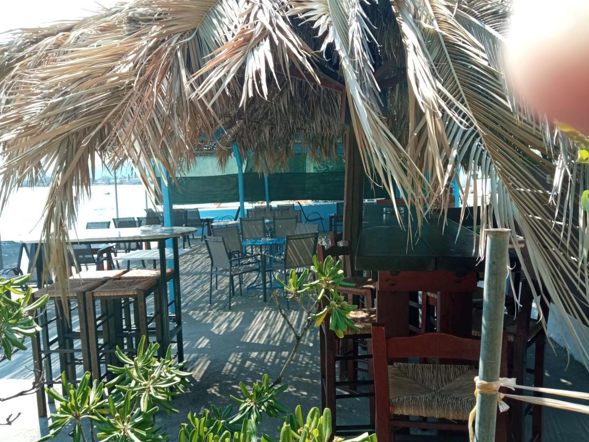 Akri Rooms Akráta Ngoại thất bức ảnh