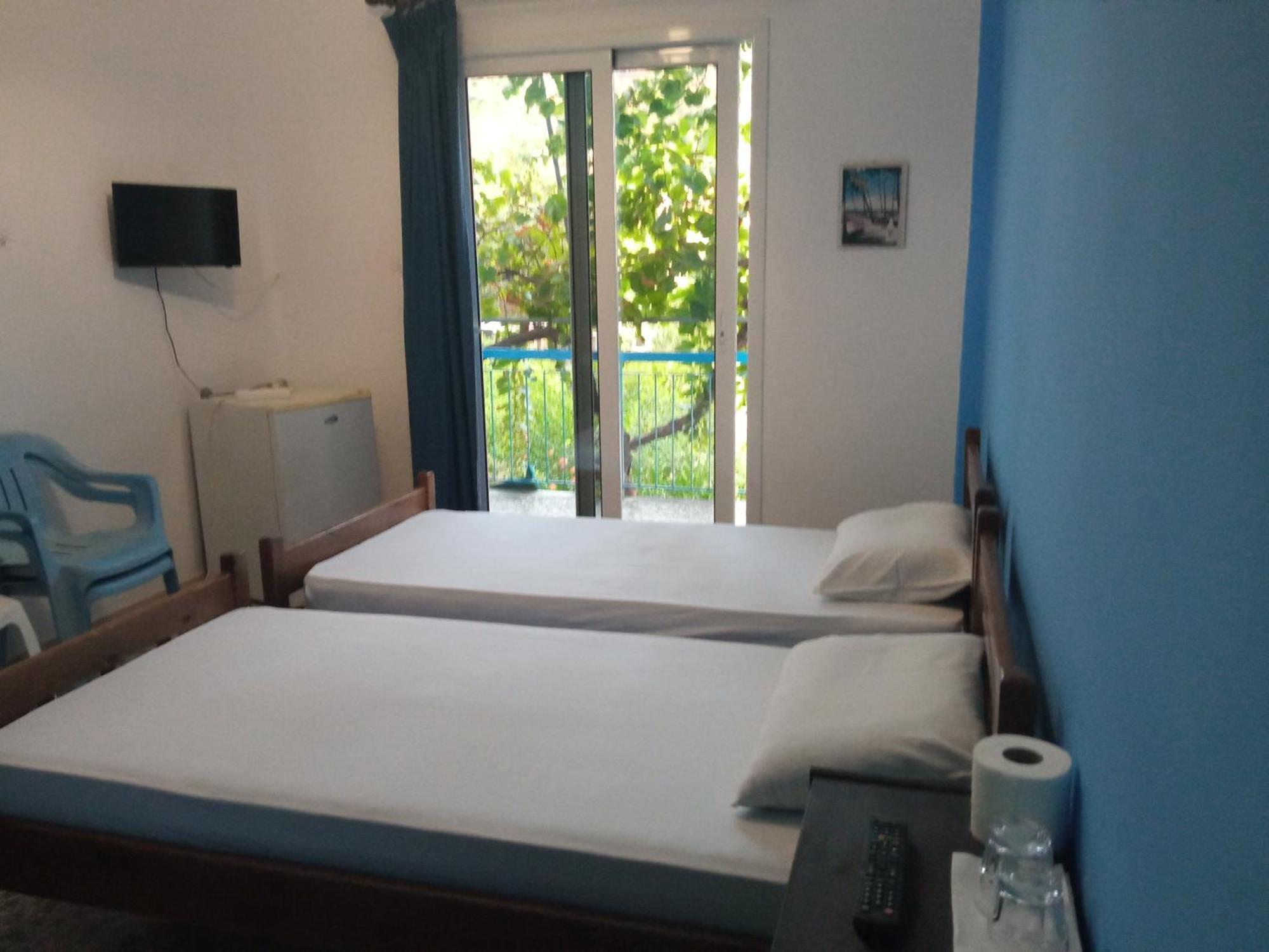 Akri Rooms Akráta Ngoại thất bức ảnh
